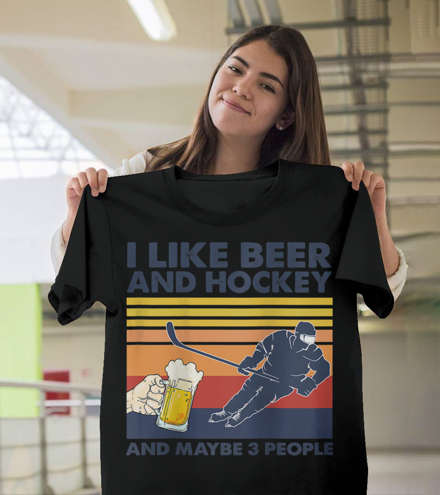 I Like Beer and Hockey Maybe 3 People Retro Vintage Baseball Raglan T-Shirt