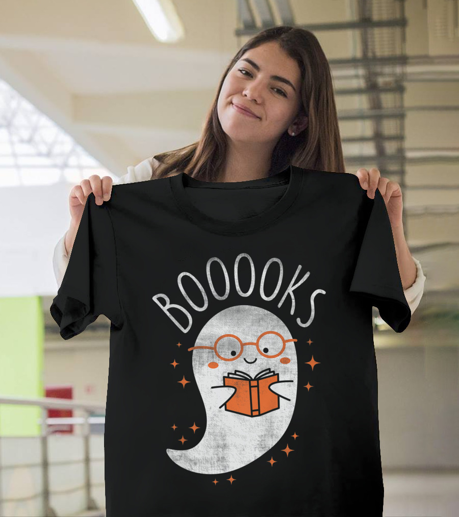 Booooks Cute Ghost Reading Teacher Halloween T-Shirt