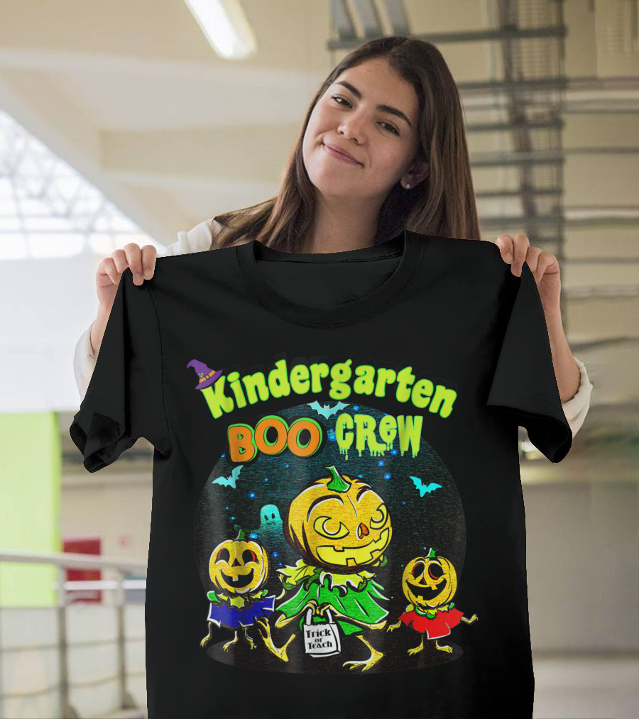 Kindergarten Boo Crew Halloween Trick Or Teach Pumpkin Gang T-Shirt