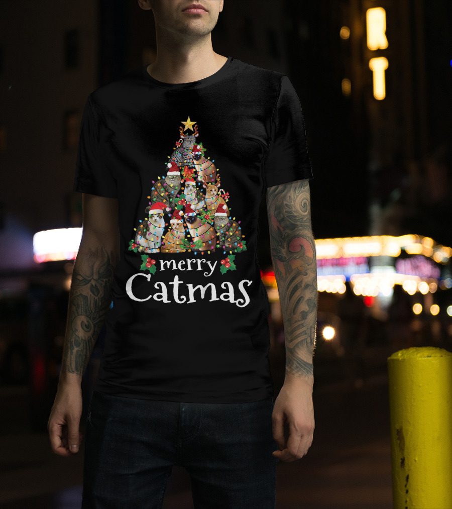 Merry Catmas Xmas Kids Funny Cat Christmas Tree With Cats In Santa Hats And Lights T-Shirt