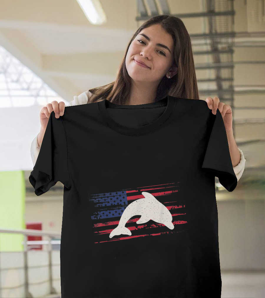 Patriotic Dolphin and Beluga on Grunge US American Flag 4th Of July T-Shirt