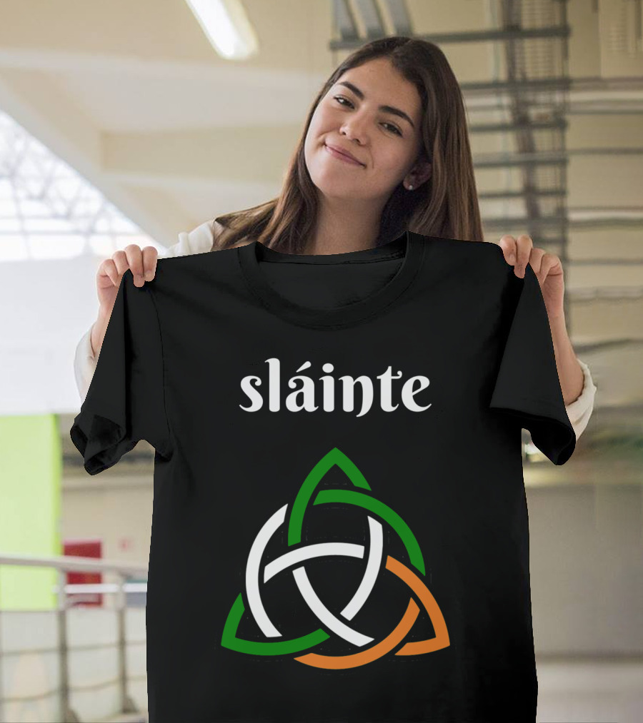 Slainte Irish Celtic Knot Design with Gaelic Colors T-Shirt