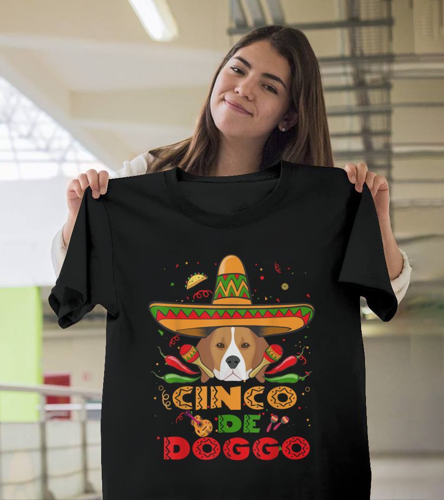 Cinco de Doggo Beagle Dog Wearing Sombrero with Peppers and Maracas in Colorful Fiesta T-Shirt