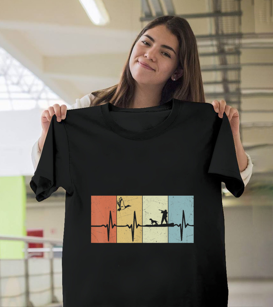 Pulse of a Waterfowl Hunter with Duck and Dog T-Shirt