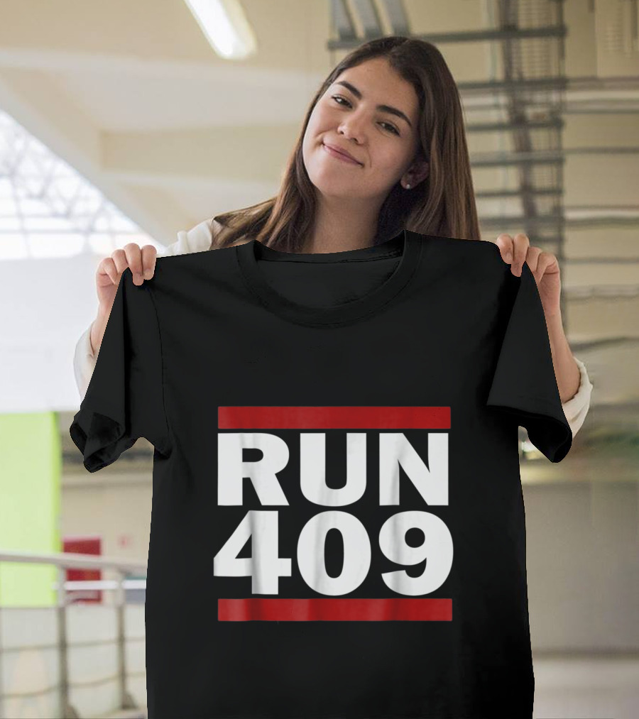 Run 409 Texas Area Code Bold Red Stripe T-Shirt
