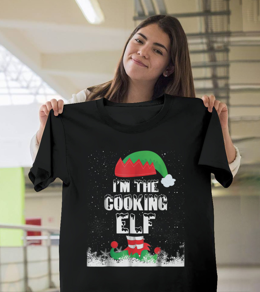I'm The Cooking Elf Festive Snowy Design with Green and Red Elf Hat and Shoes T-Shirt