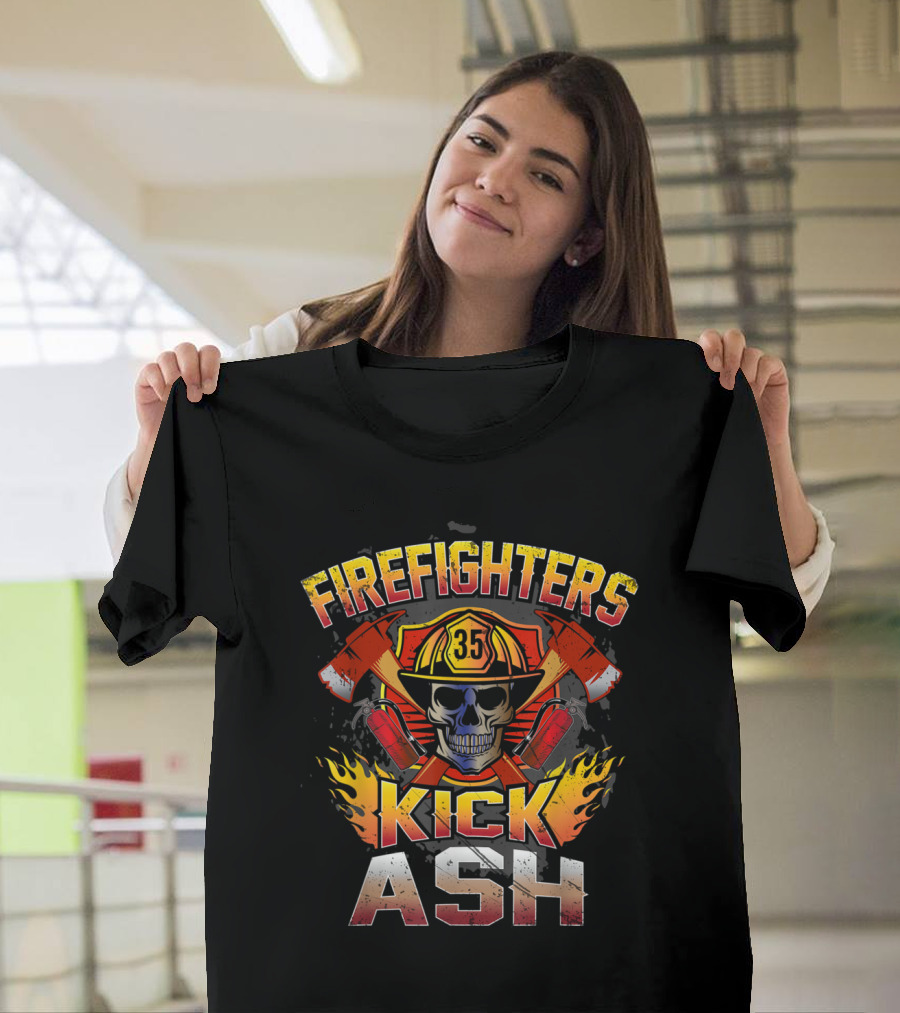 Firefighters Kick Ash Skull Helmet Axes Flame 35 T-Shirt