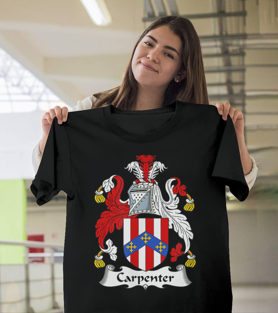 Carpenter Family Crest Coat of Arms Heraldic Shield T-Shirt