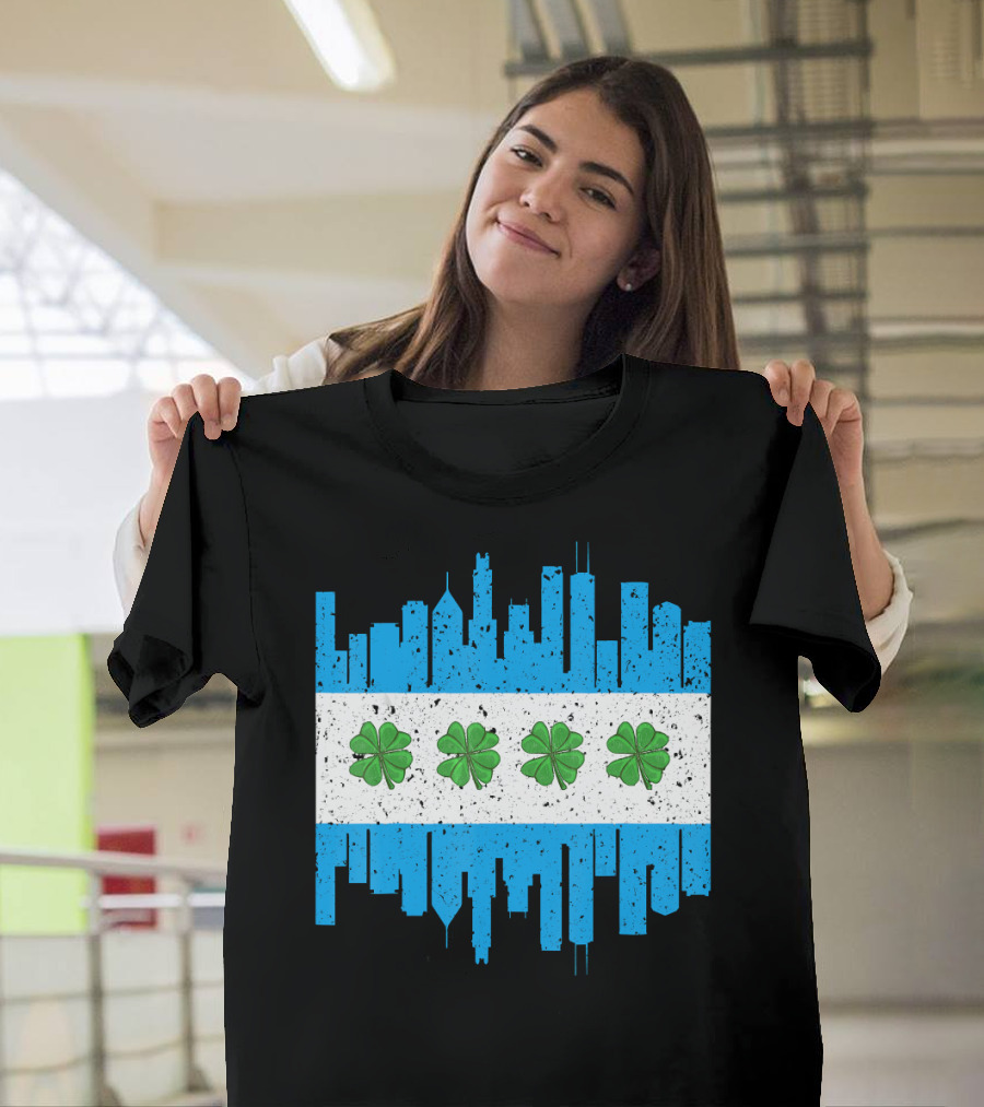 Chicago Skyline with Shamrocks St Patricks Day Flag T-Shirt