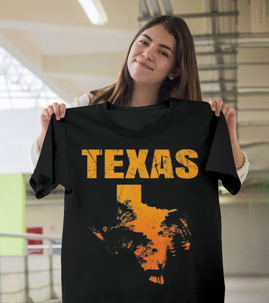 Texas Deerhunter State Rustic Wildlife Scene T-Shirt