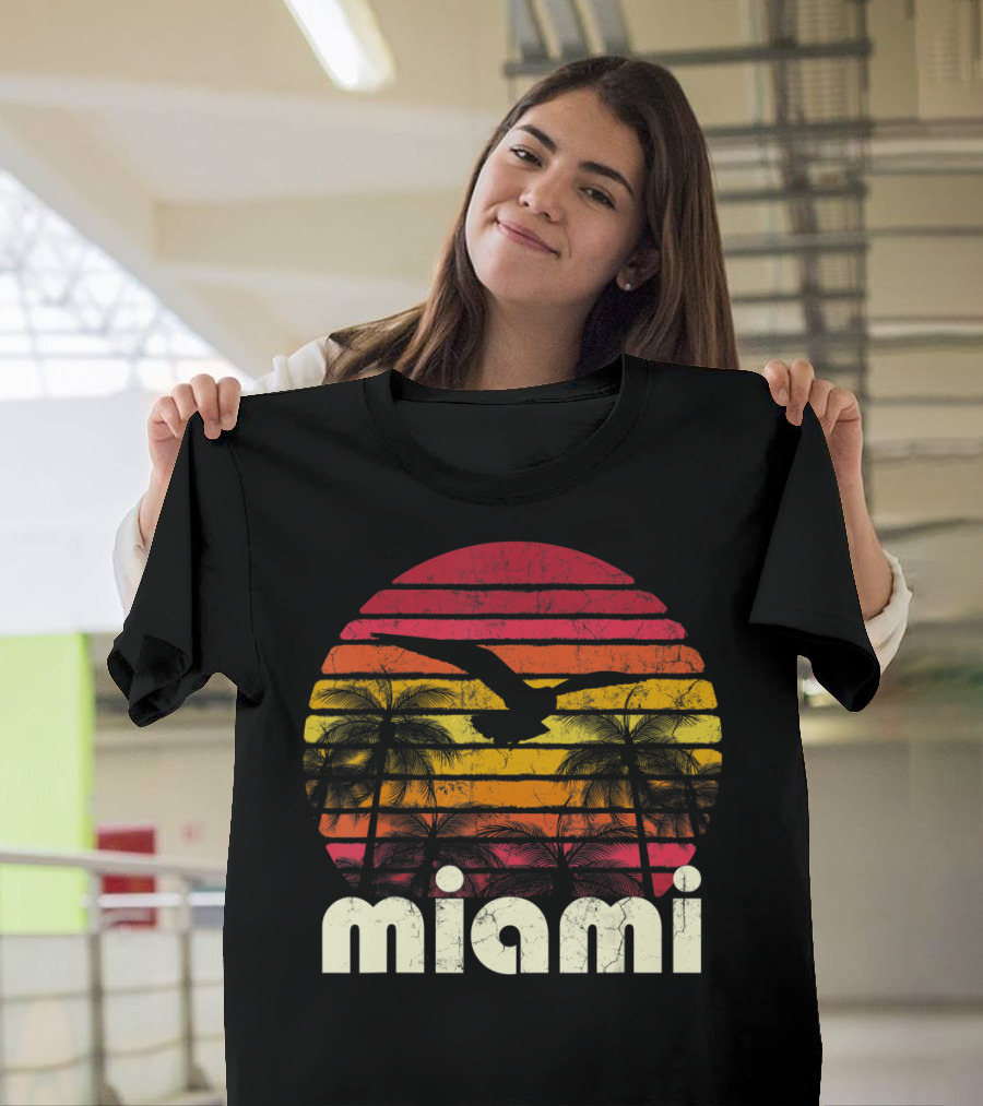 Vintage Retro Miami Sunset 70's 80's Style Palm Trees T-Shirt