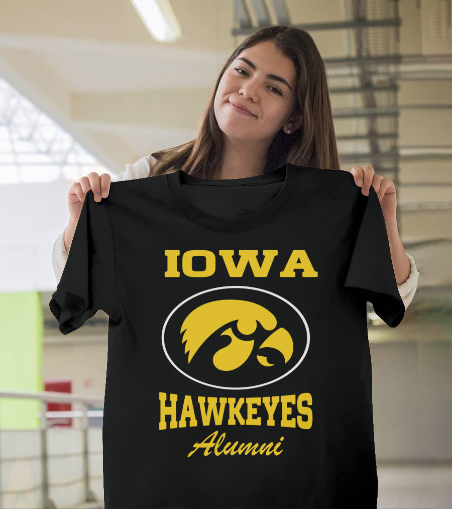 IOWA HAWKEYES ALUMNI T-Shirt