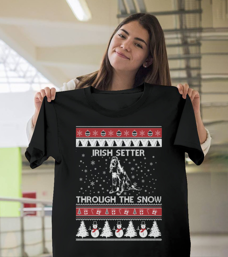 Irish Setter Through The Snow Christmas Snowman Pine Trees T-Shirt