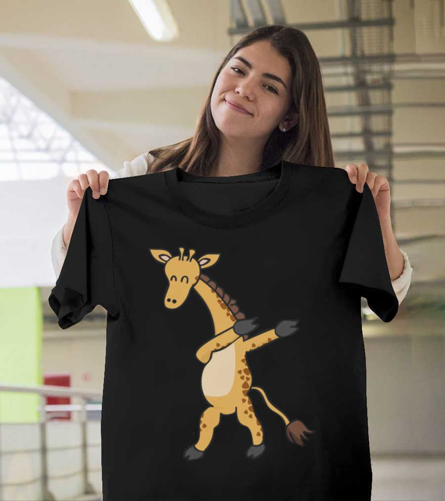 Dancing Giraffe Dabbing Fun T-Shirt