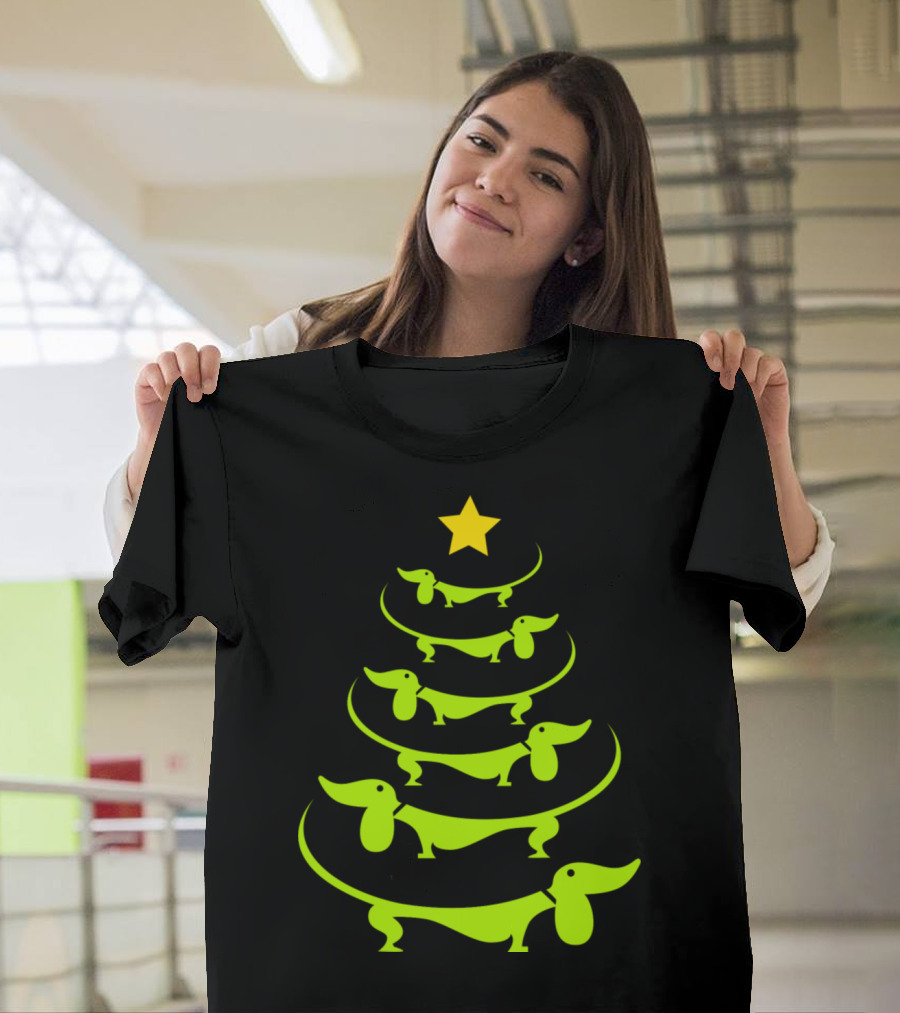Doxiedoxie Christmas Tree with Dachshund Silhouettes and Star T-Shirt