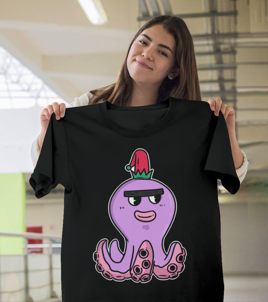 Elves Fable Dwarfs Gnome Octopus Wearing Elf Hat T-Shirt