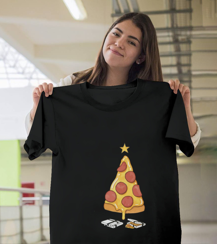 Funny Merry Christmas Pizza Tree with Pepperoni and Presents T-Shirt