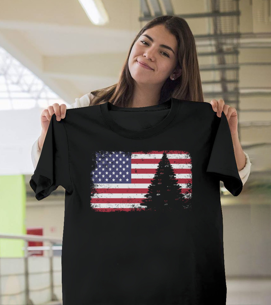 American Flag Distressed Christmas Tree T-Shirt