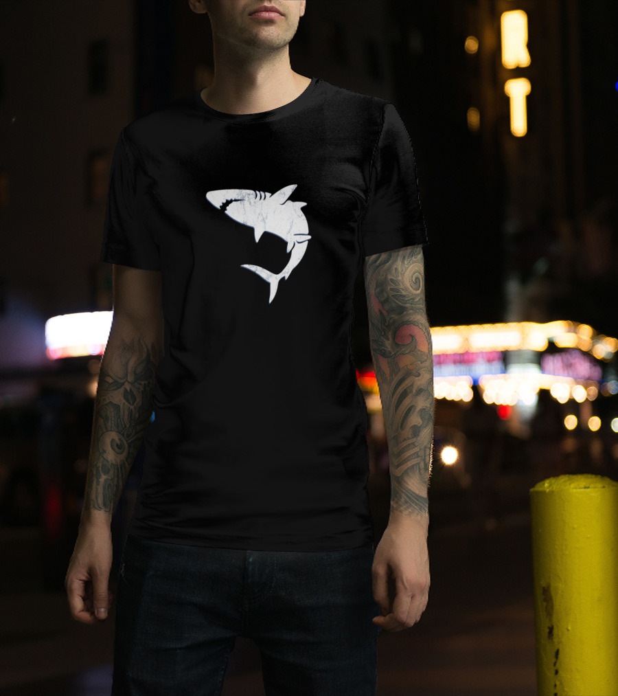 Shark Vintage Distressed Look Retro Aesthetic Oceanic T-Shirt