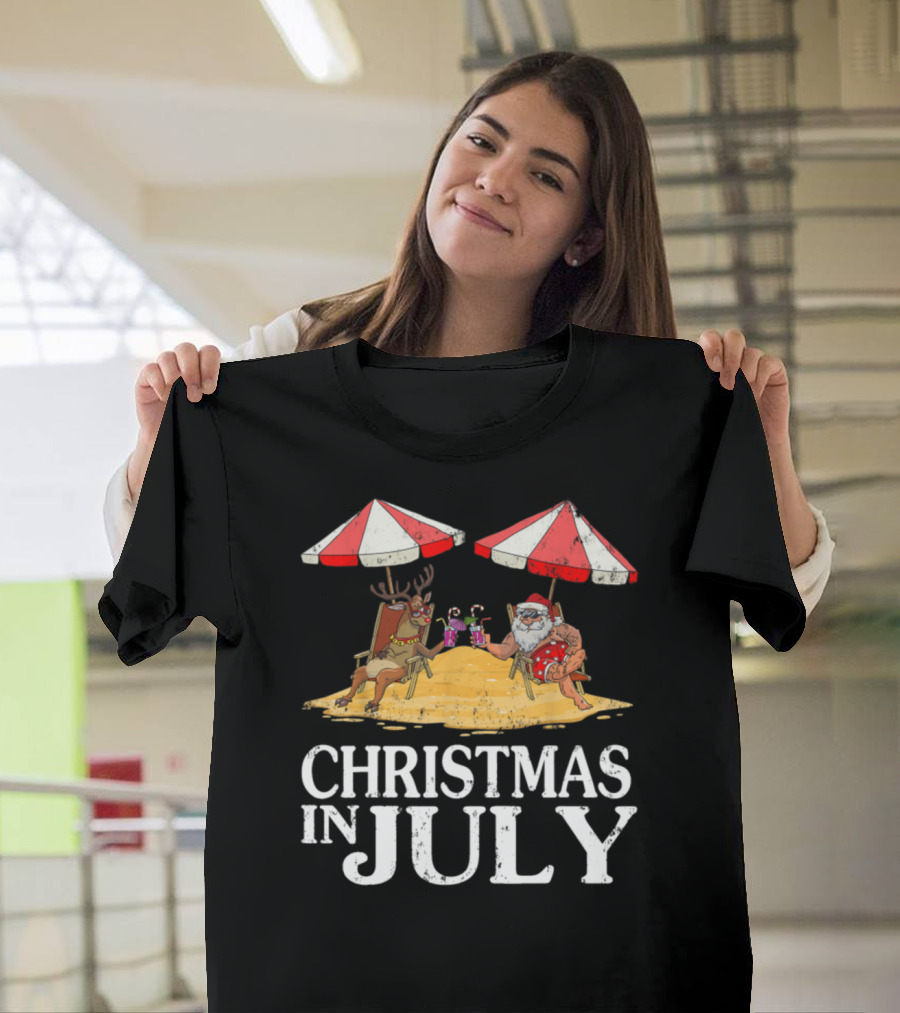 Christmas In July Santa Reindeer Party Under Beach Umbrellas T-Shirt