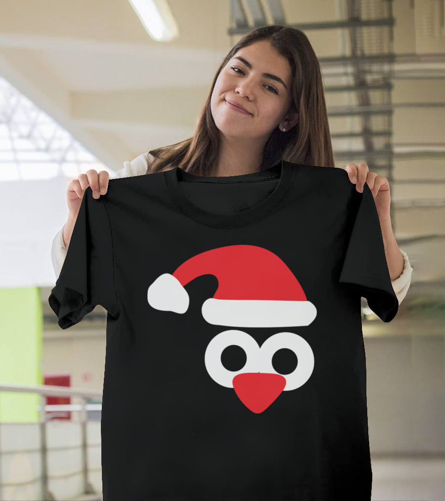 Penguine Santa Hat Holiday Season T-Shirt
