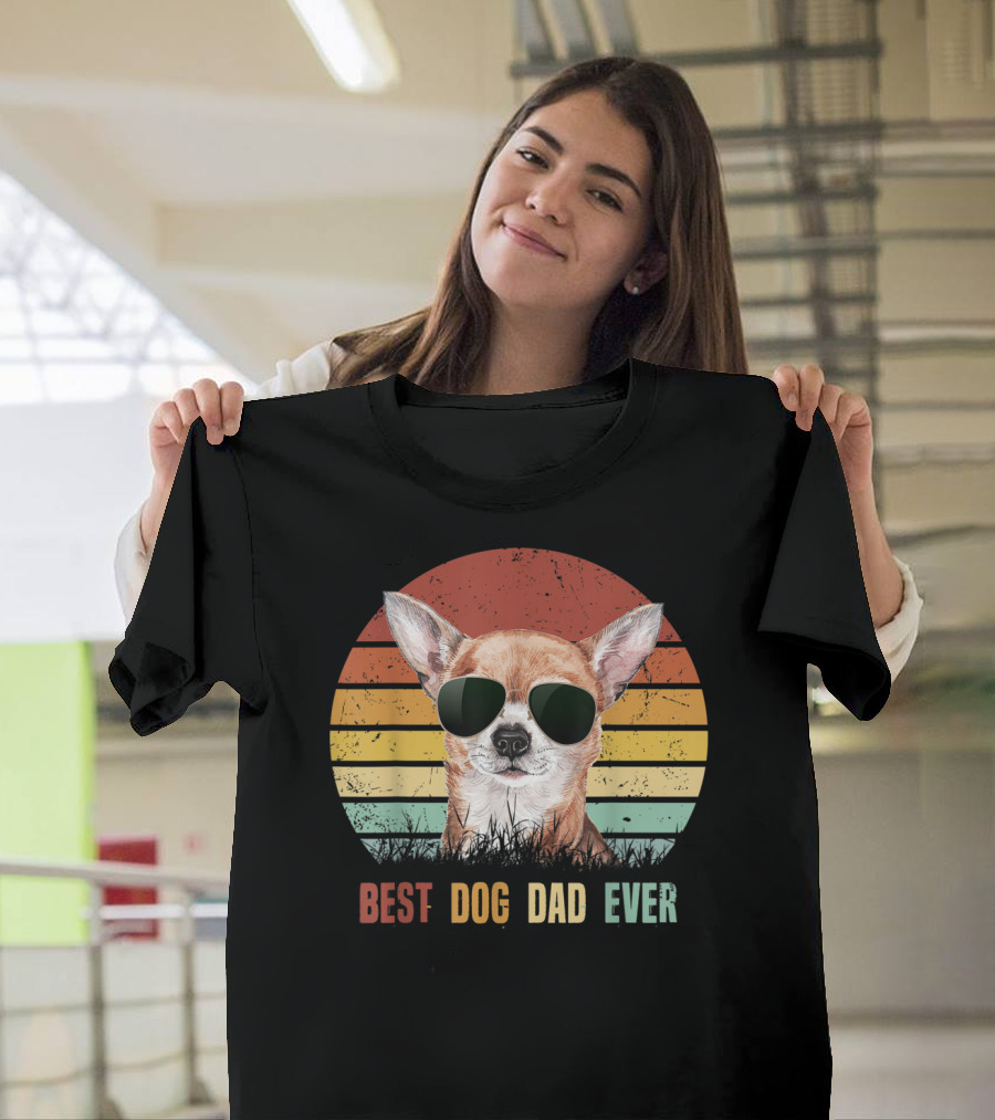 Best Dog Dad Ever Vintage Chihuahua Sunglasses Retro Sunset T-Shirt