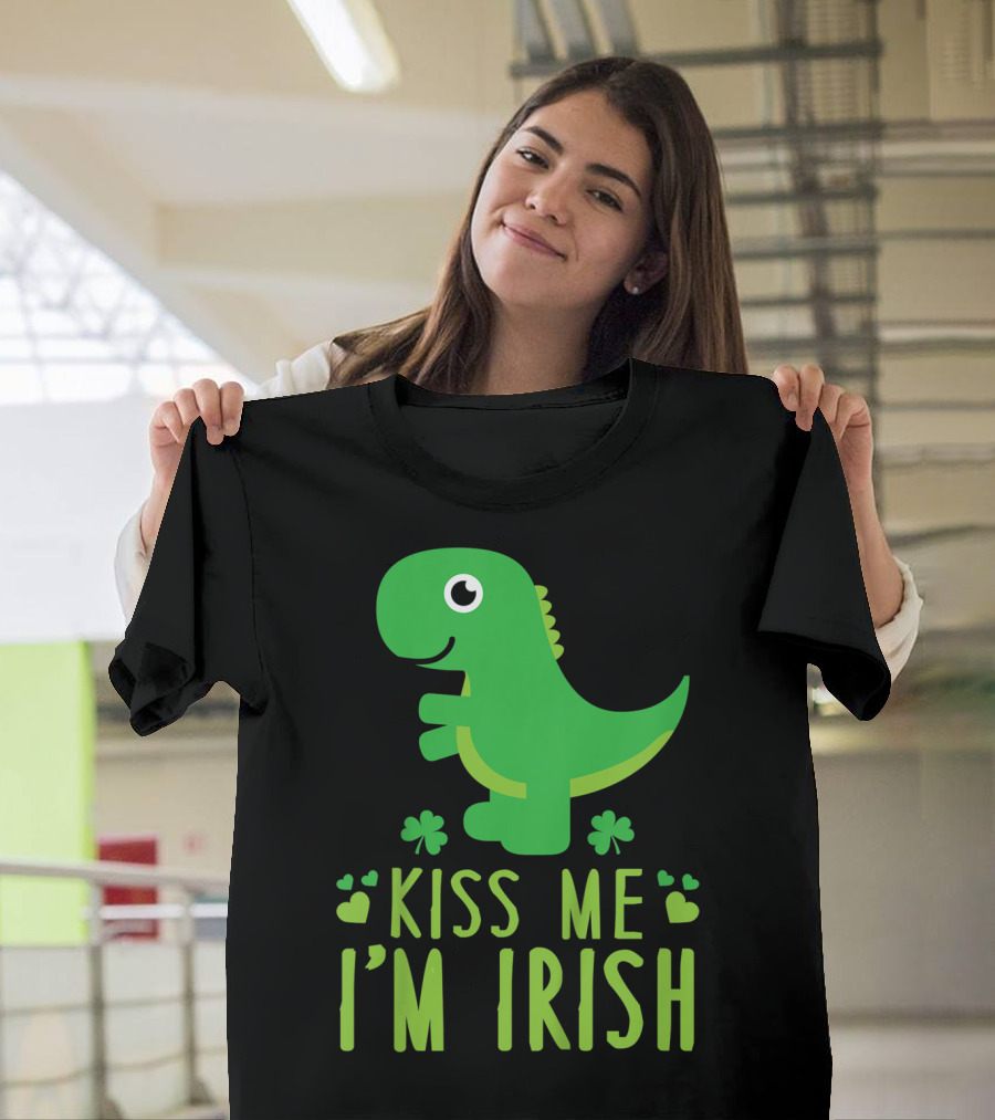 Kids Kiss Me I'm Irish Dinosaur St Patrick's Day T-Shirt