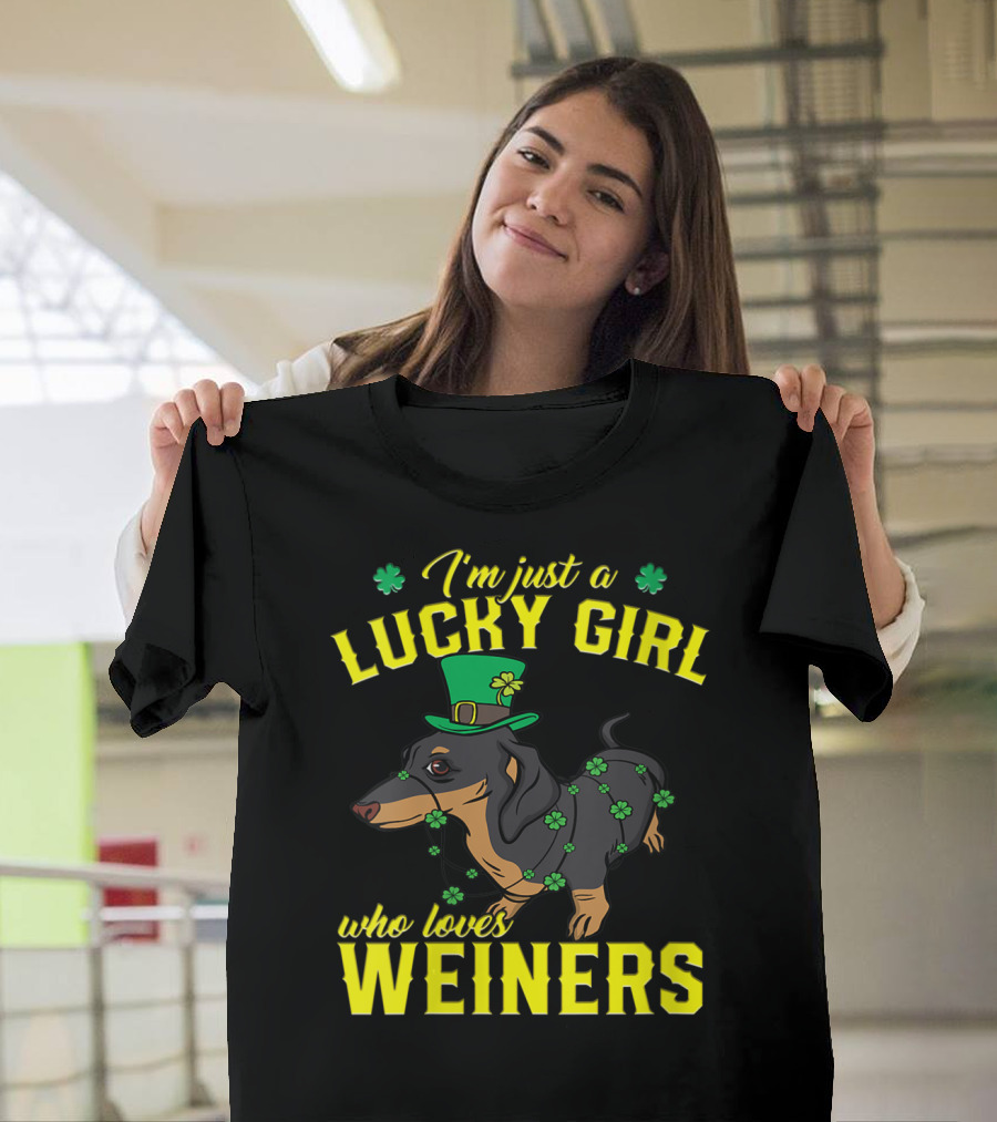 Lucky Girl Loves Weiners Dog St. Patrick's Day T-Shirt