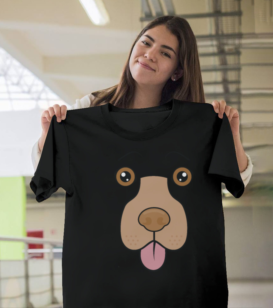 Labrador Face Illustration with Tongue Out T-Shirt