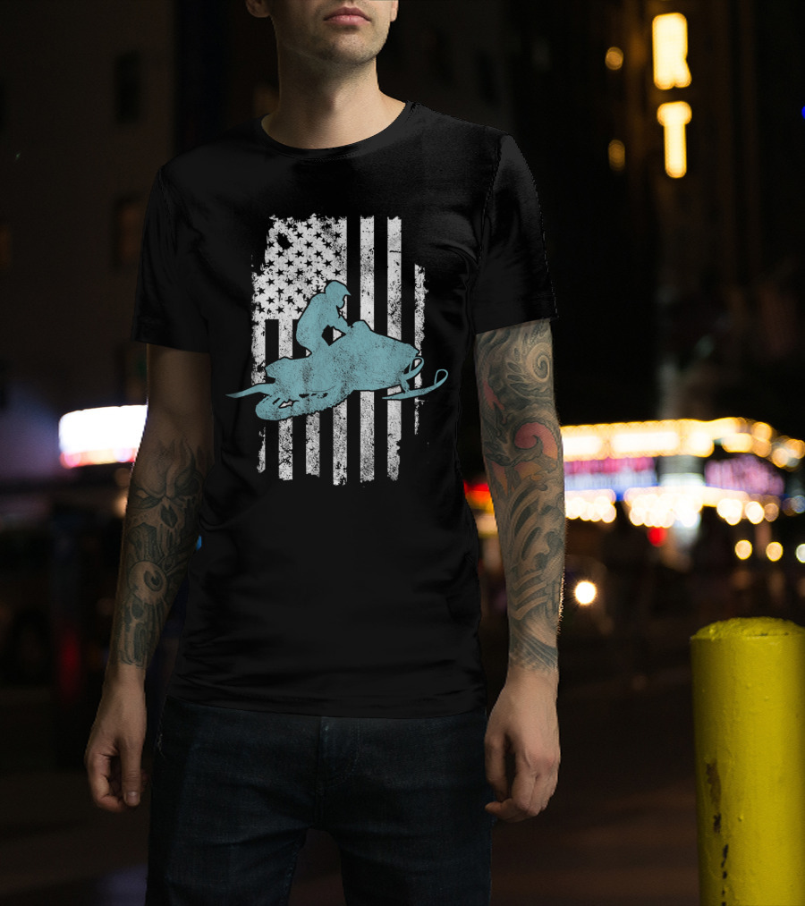 United States Flag Snowmobile Biker USA Cool T-Shirt