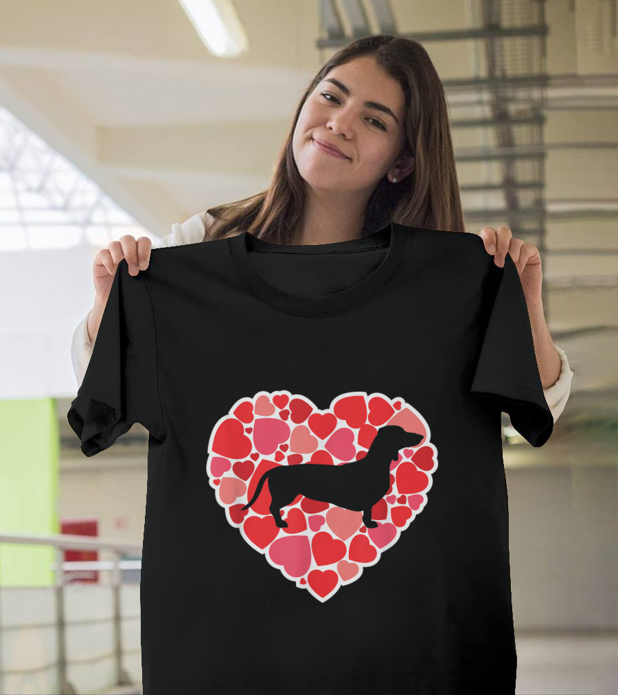 Dachshund Silhouette Love Heart Pattern for Dog Lovers T-Shirt