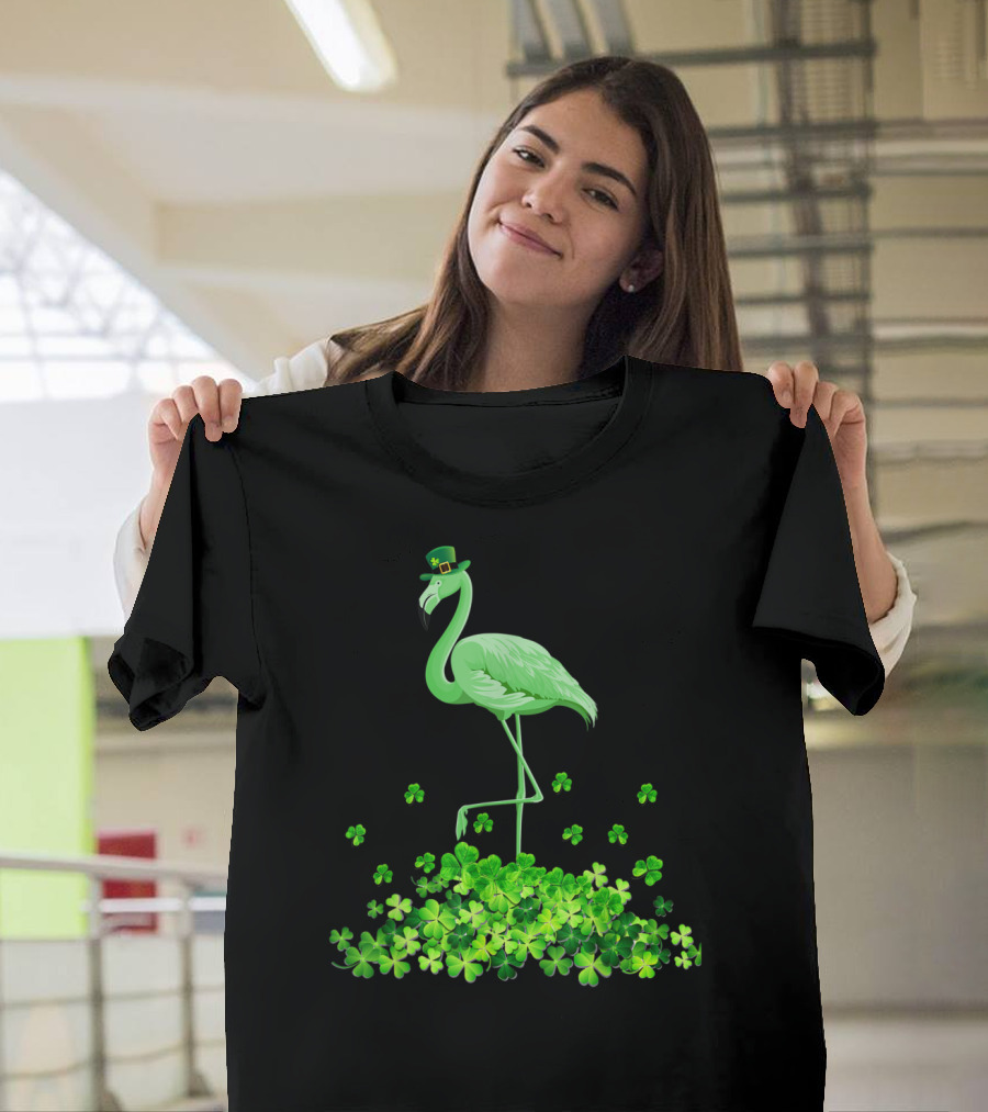Funny St Patricks Day Flamingo Irish Women Shamrocks T-Shirt