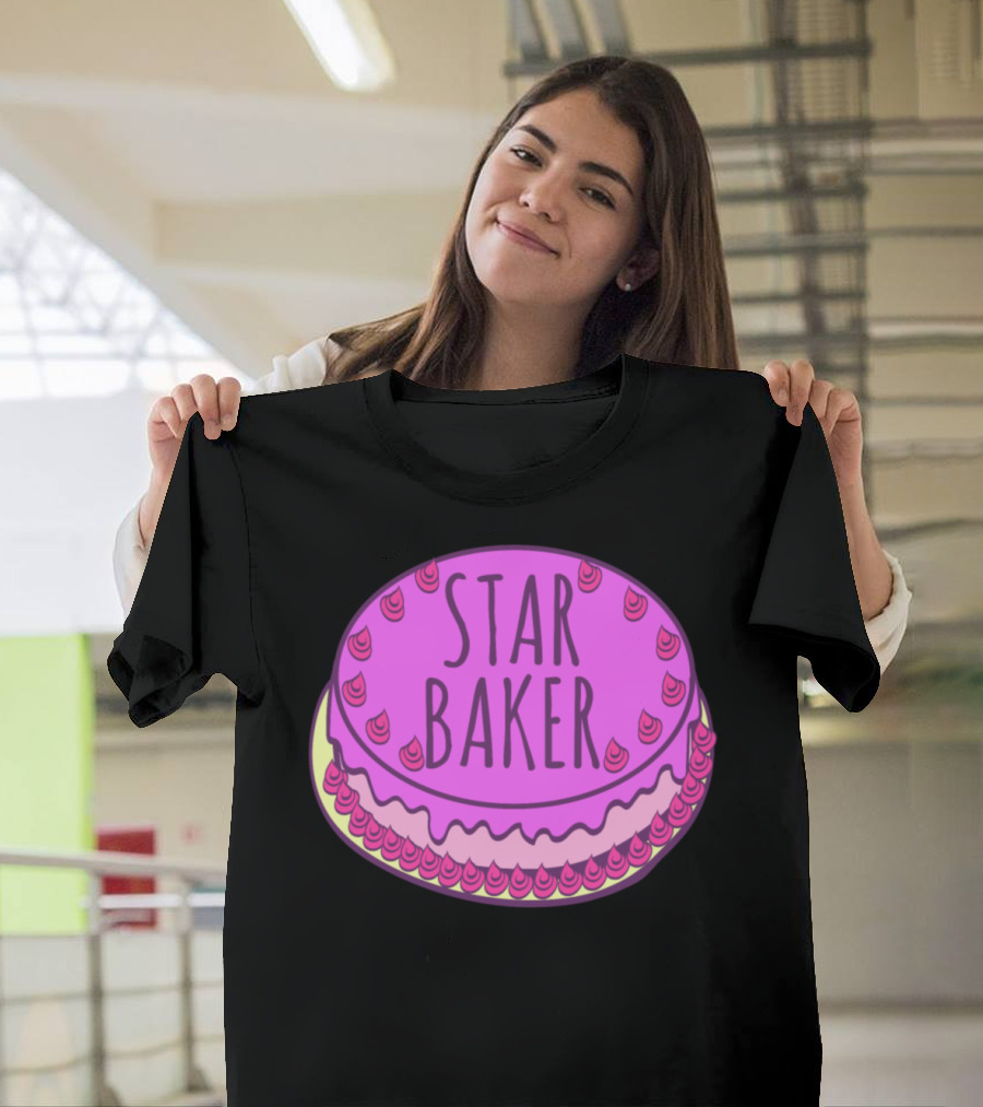 Star Baker Pink Cake Design for Baking Enthusiasts T-Shirt