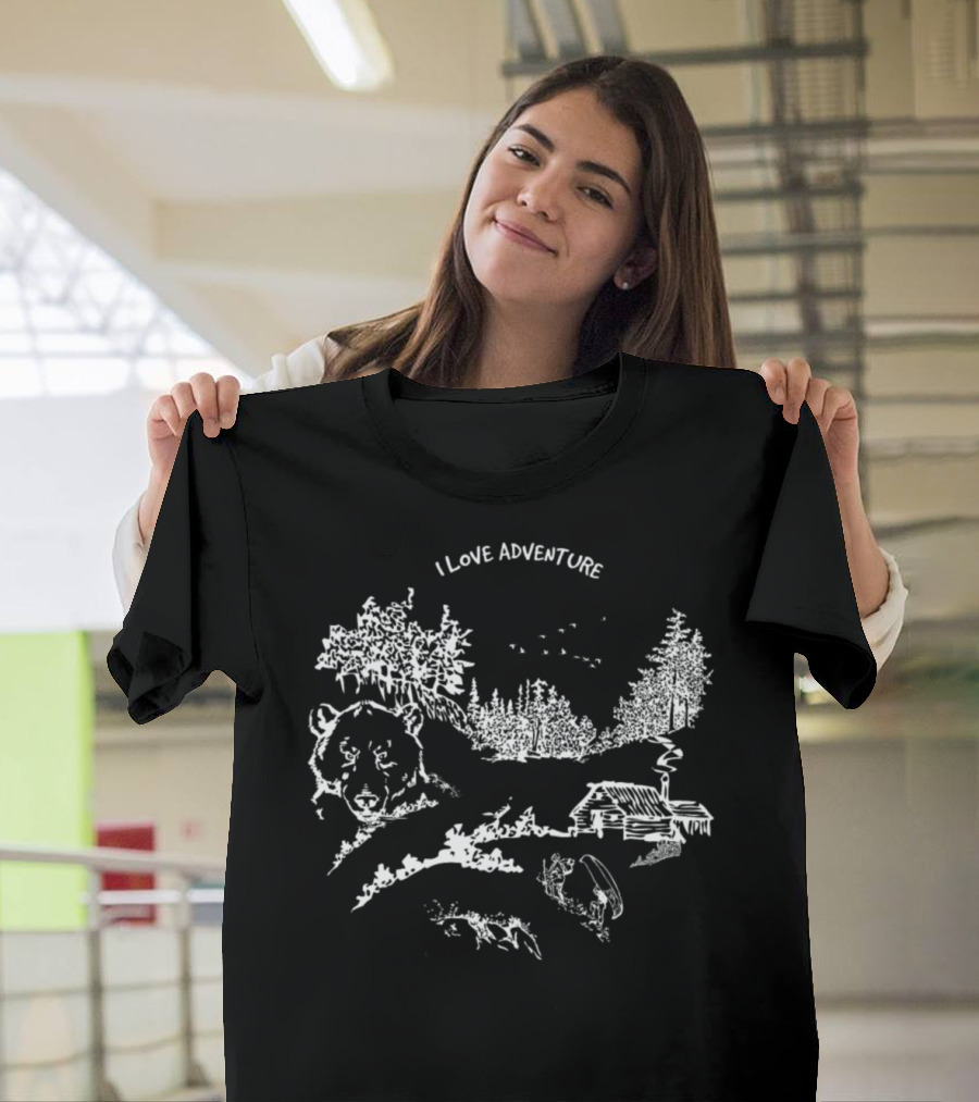 Wildlife Bear Cabin Forest I Love Adventure T-Shirt