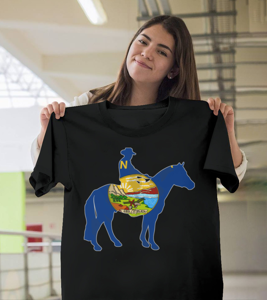 Montana Cowboy Horse Silhouette with State Seal Oro y Plata T-Shirt