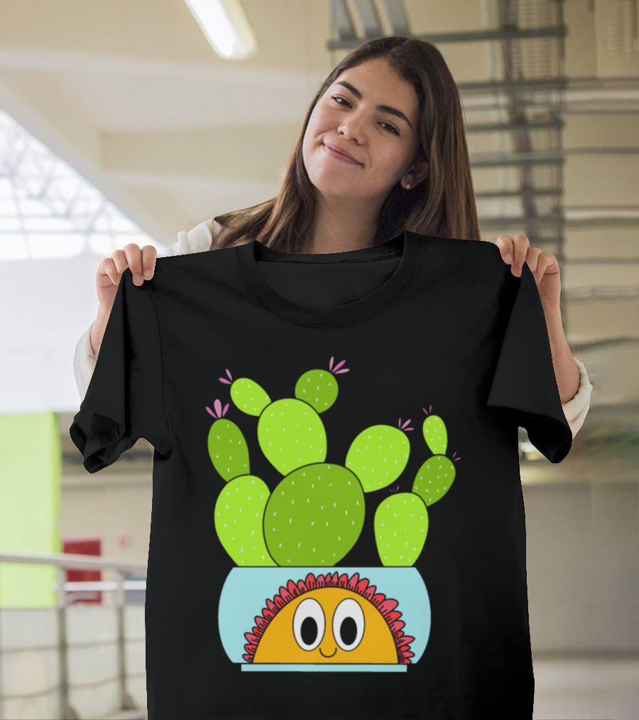 Beavertail Cacti In A Happy Smiling Sunflower Pot T-Shirt