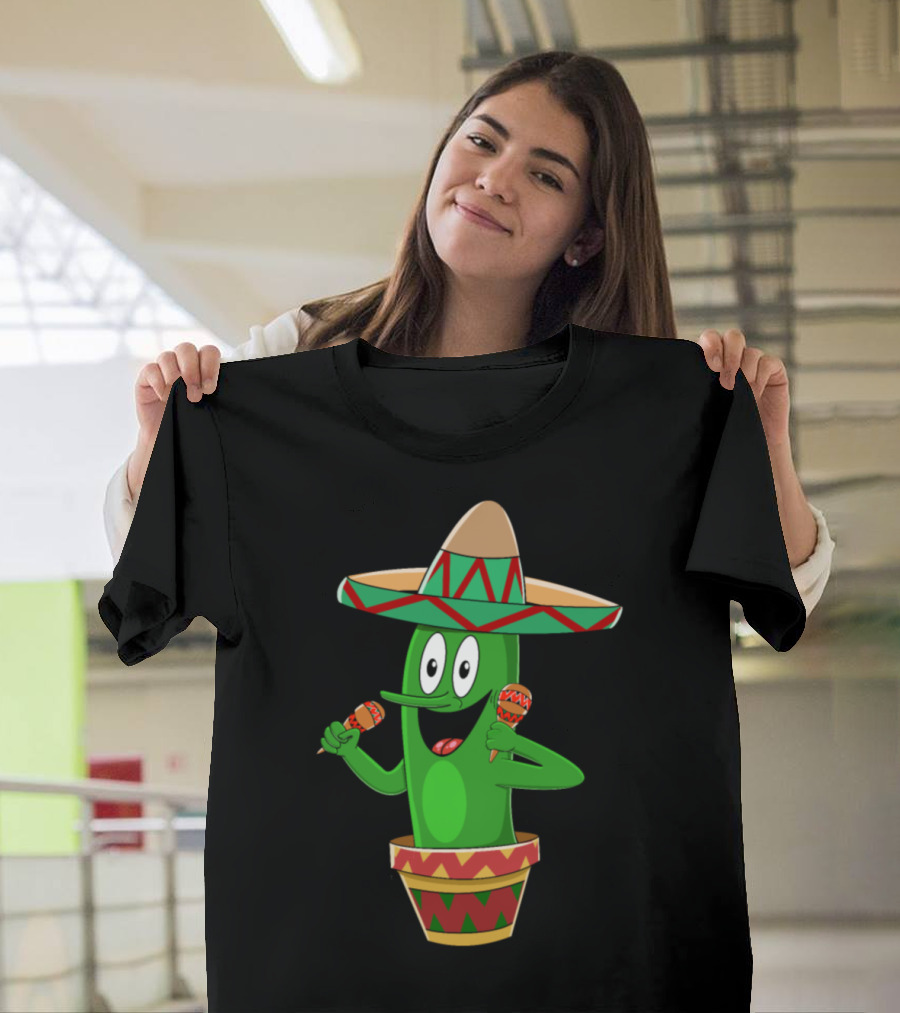 Comic Cactus Sombrero Funny Cinco De Mayo Maracas T-Shirt