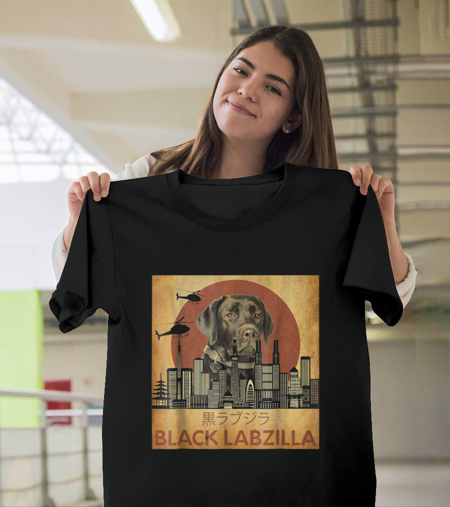 Black Labzilla Dog Lovers Helicopters Skyline and Japanese Text T-Shirt
