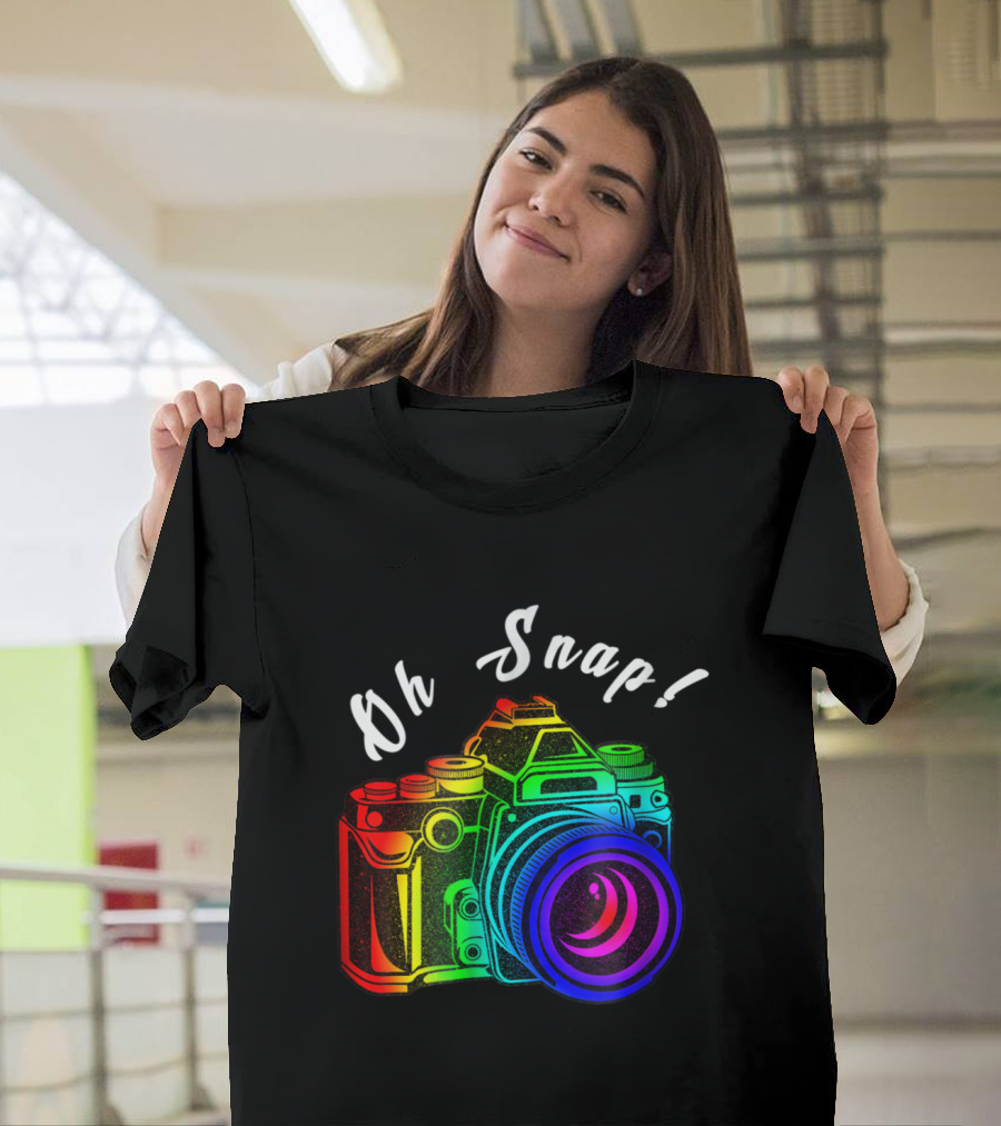 Oh Snap Colorful Retro Camera Illustration with Rainbow Lens Vintage Humorous Photographer Phrase T-Shirt
