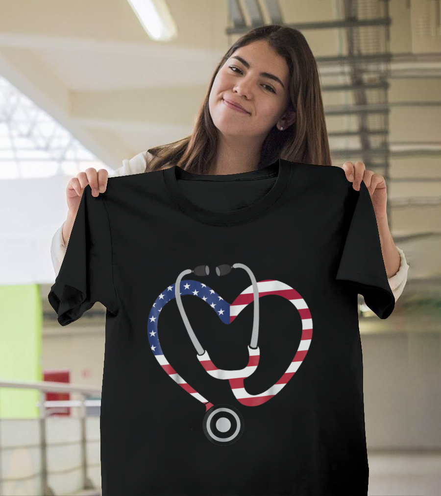 Patriotic American Flag Stethoscope Heart Design Nurse RN CNA T-Shirt