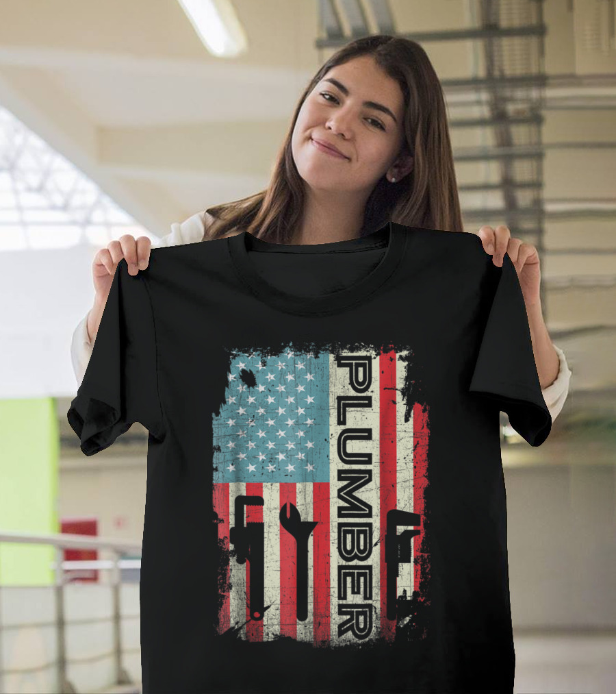 Patriotic Plumber American Flag Tools Design 4th of July T-Shirt
