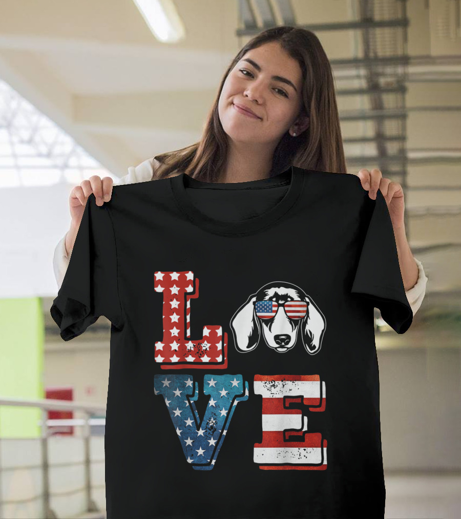 Patriotic Love Dachshund with American Flag Sunglasses T-Shirt