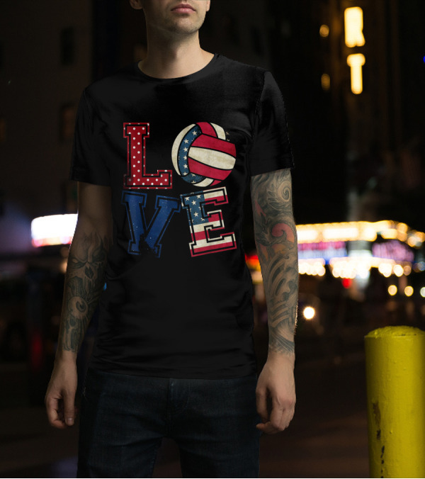 LOVE Volleyball USA Flag Patriotic American Volleyball Lover T-Shirt