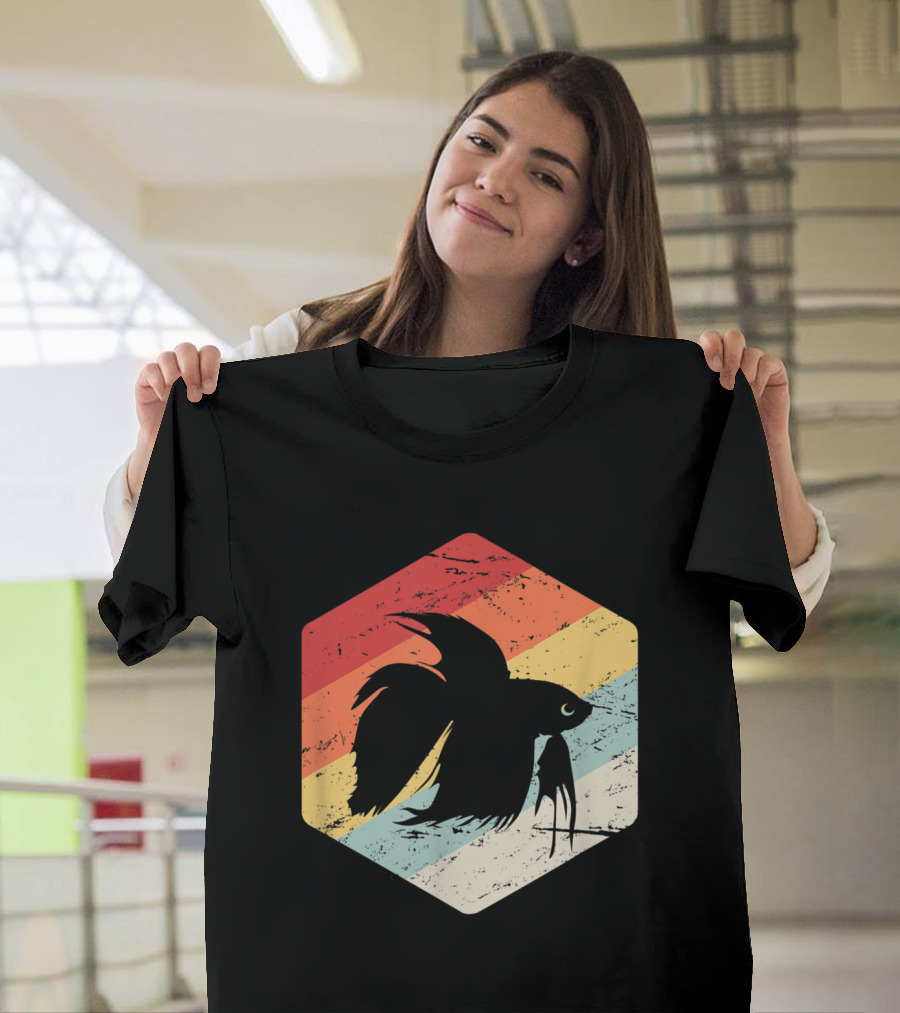 Retro Vintage Freshwater Aquarium Betta Fish with Striped Hexagon Background T-Shirt