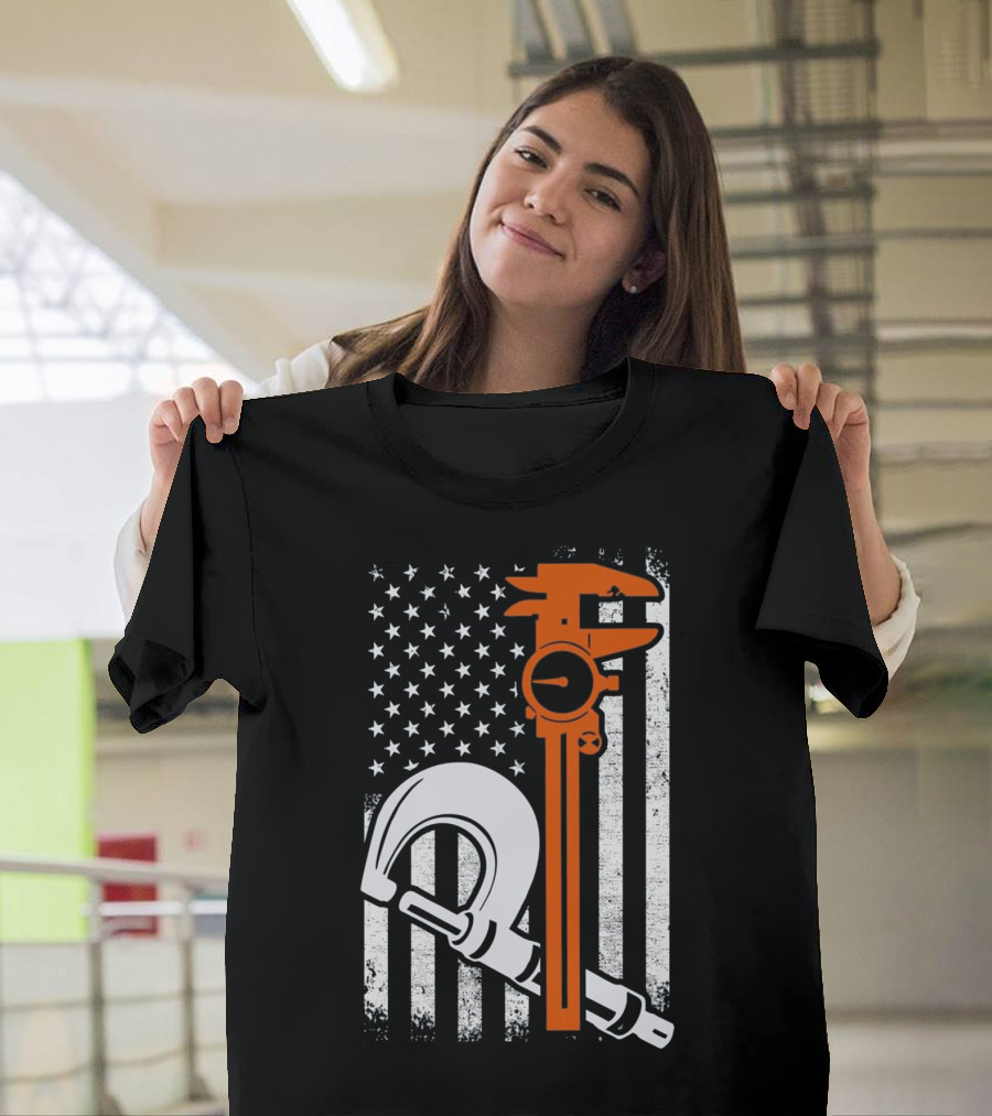 American Flag Machinist Engineer Wrench Concept T-Shirt
