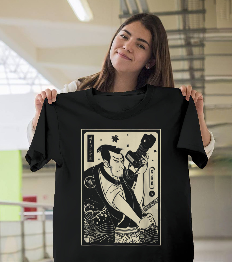 Samurai Photographer Japanese Ukiyo-e Style Camera Warrior T-Shirt