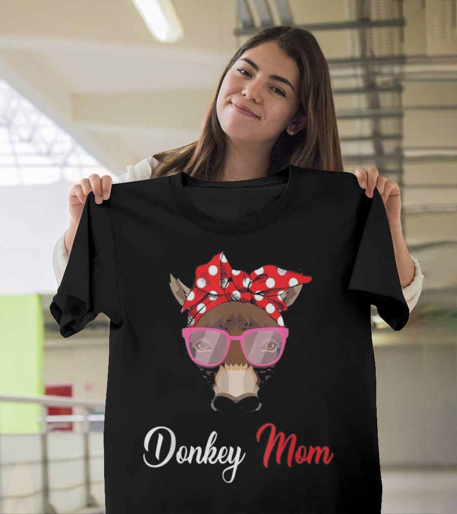Donkey Mom For Animal Lovers Mother With Polka Dot Bandana And Glasses T-Shirt