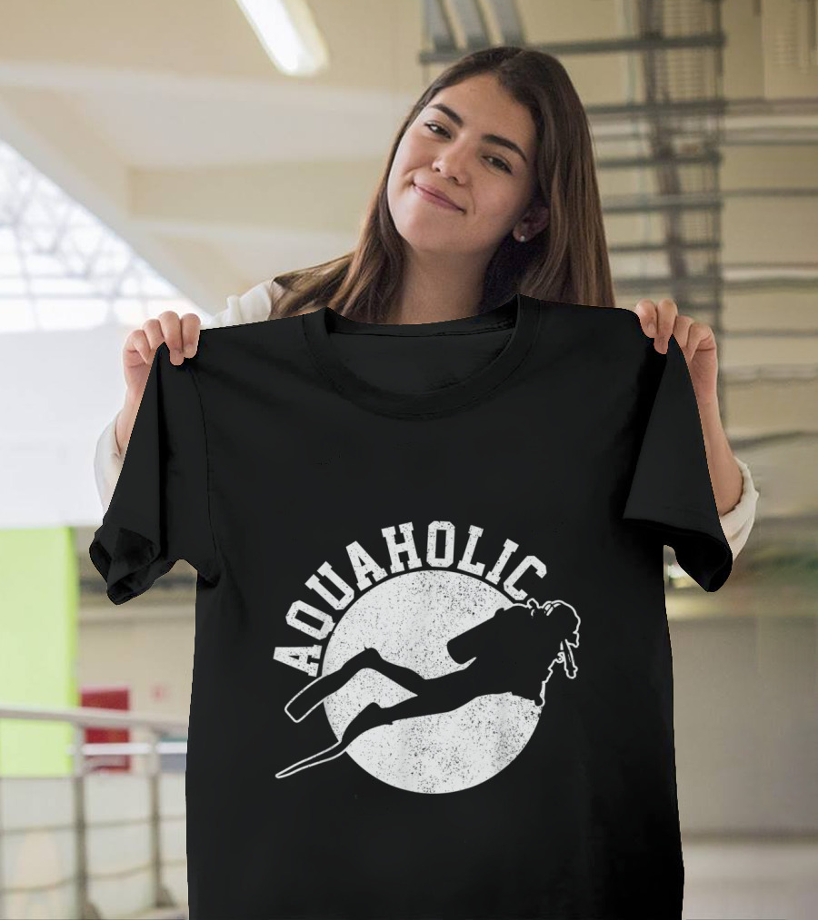 Aquaholic Scuba Diving Enthusiast T-Shirt