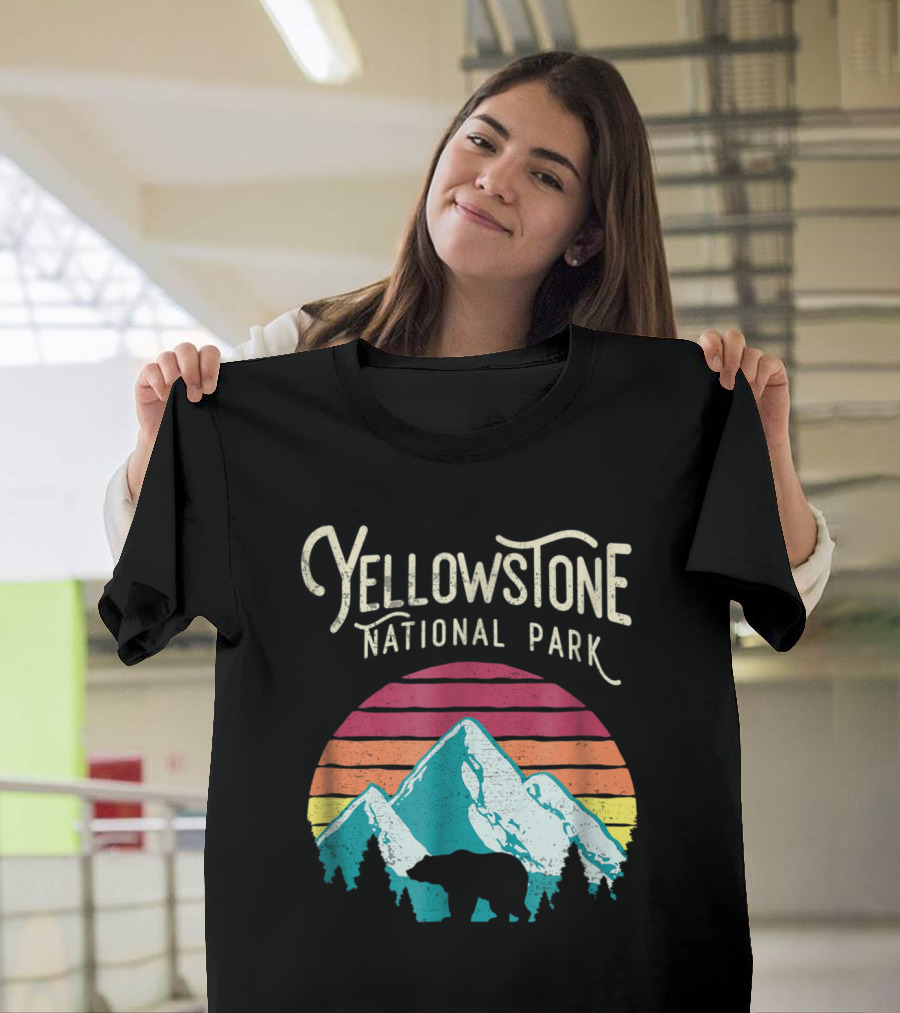 Vintage Yellowstone National Park WY Mountains Rainbow Bear Scene T-Shirt