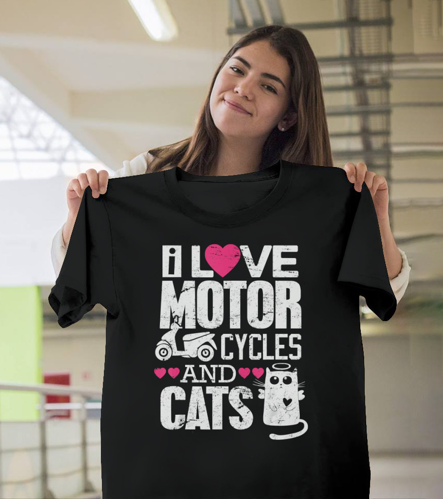 I Love Motorcycles and Cats Cute Scooter Heart Angel Biker Cat T-Shirt